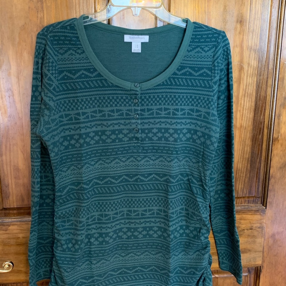 Bundle of 4 long sleeve maternity shirts